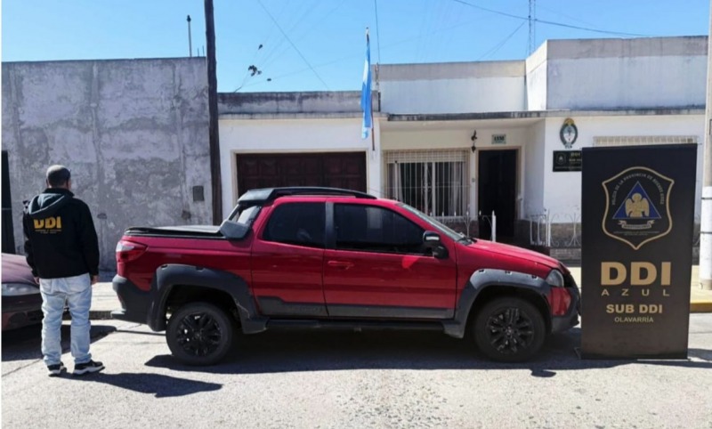 Recuperaron en Olavarr�a una camioneta buscada en Neuqu�n